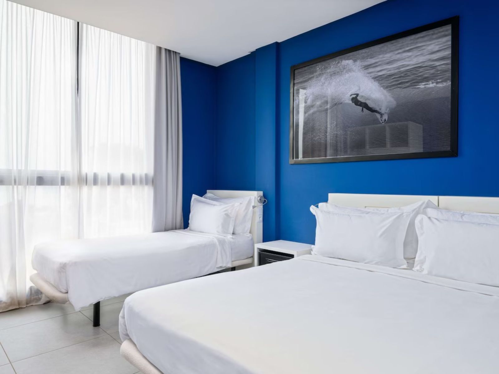 Rondreis Marokko, Taghazout, Radisson Blu Resort Taghazout Bay Surf, Standard Room Garden View, single en double bed